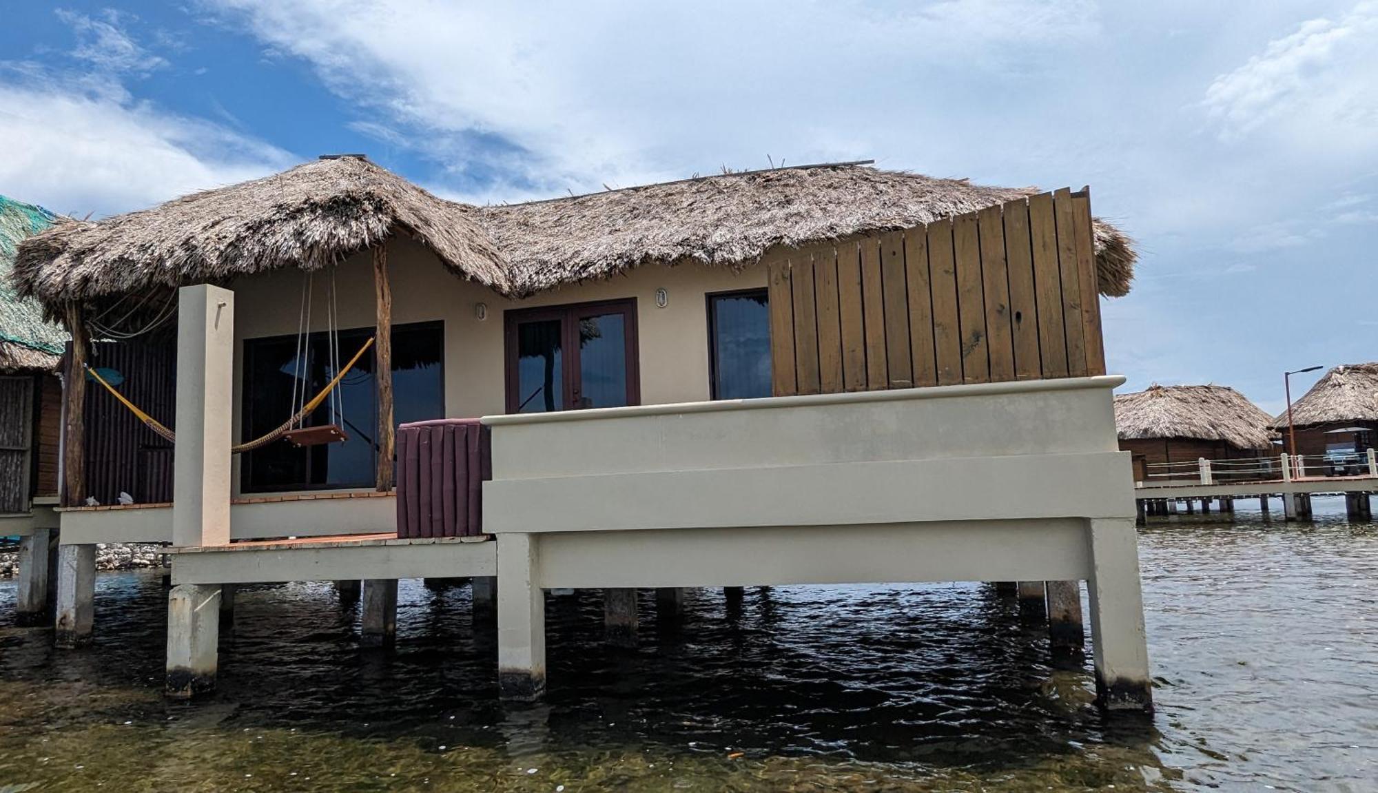 Lina Point Belize Overwater Resort 산페드로 외부 사진